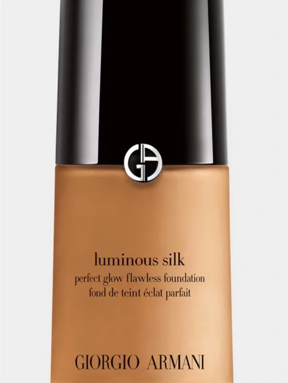 Giorgio Armani Luminous Silk Foundation — Warm Beige